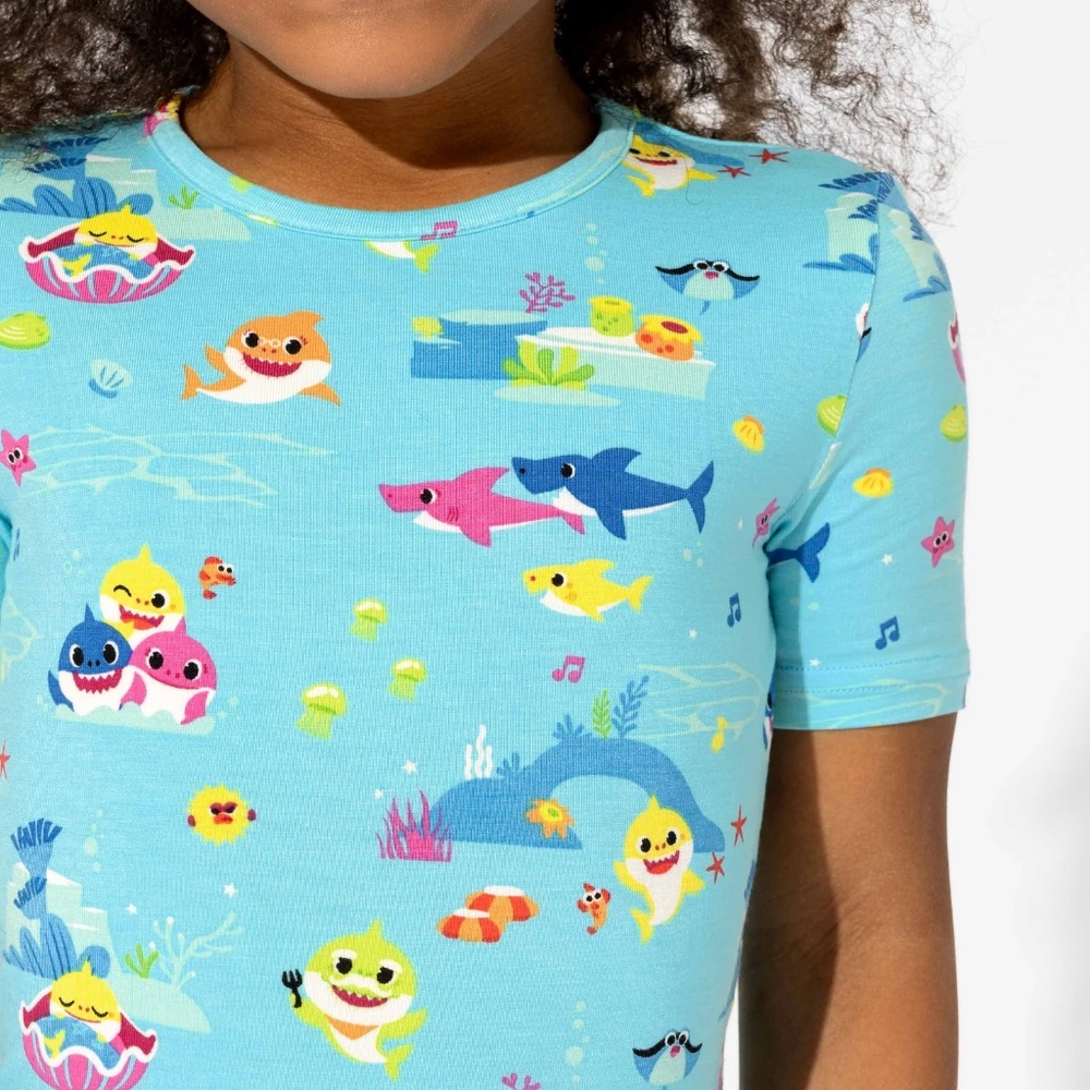 NEW Bellabu Bear Bamboo "Baby Shark" 2-Pc Short Pajamas, Sz 18-24 Mo - Picture 2 of 5